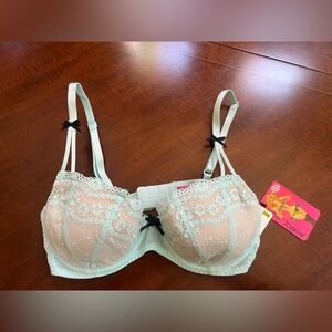Betsey Johnson Aqua Lace Bra 34B